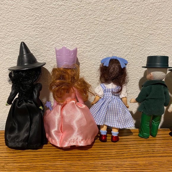 Six of The Wizard of Oz Characters by Madame Alexander - Picture 11 of 12